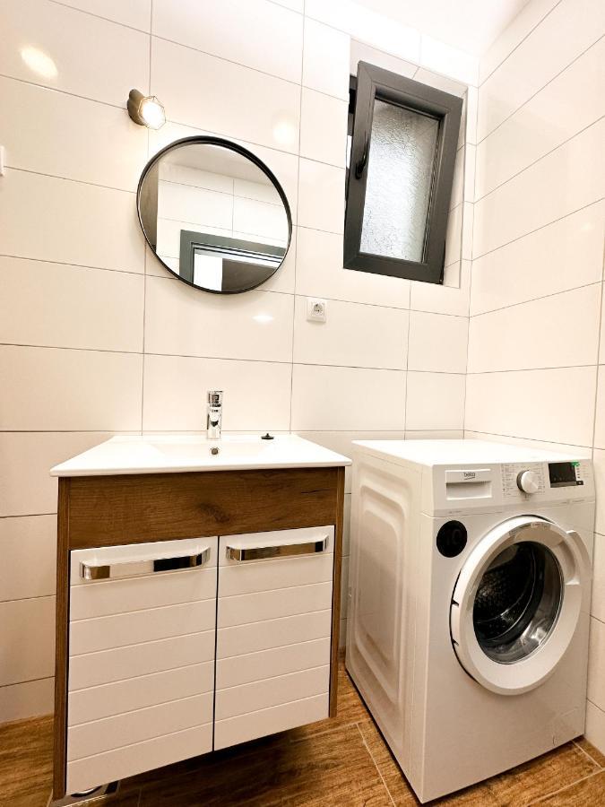 Kiko Apartmani Lux 兹雷尼亚宁 外观 照片